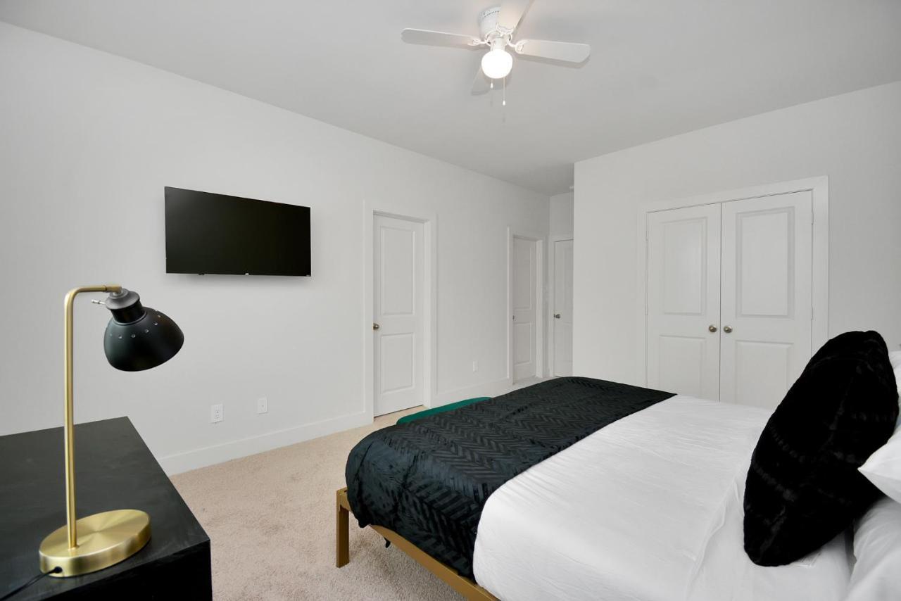 Emerald Palace - New, Modern 3Br Townhome Close To Downtown, Nrg, Med Ctr Хьюстон Экстерьер фото